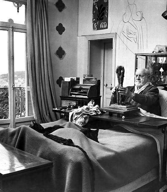Matisse sculpting in his apartment, 1951