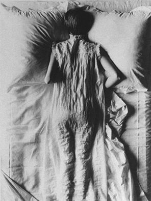 Irving Penn - Girl in Bed (1949)