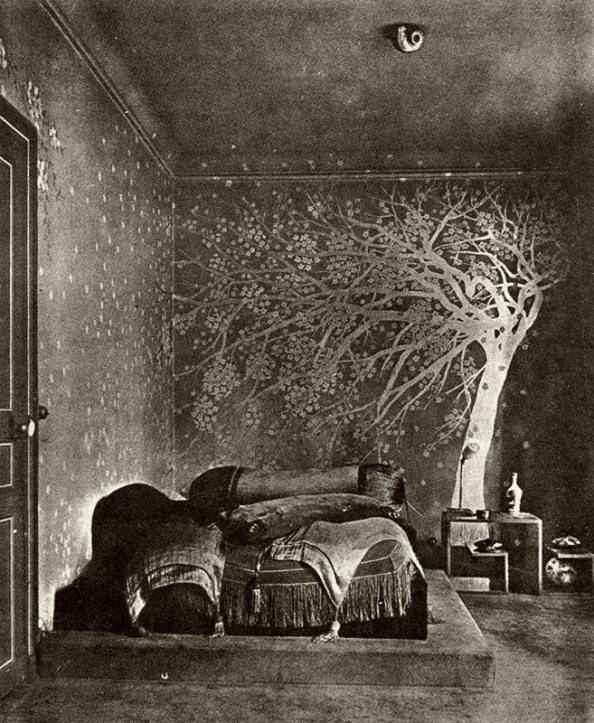 bedroom-designed-by-paul-poiret1924